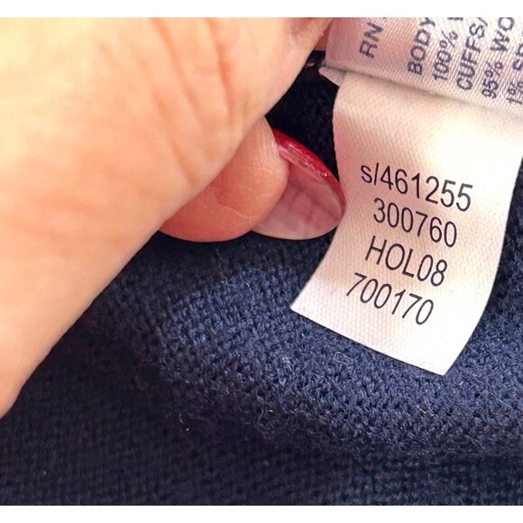 Gap Men’s Sweater M Navy Blue Vintage Long Sleeve V-Neck Classic Preppy Casual - Picture 11 of 11